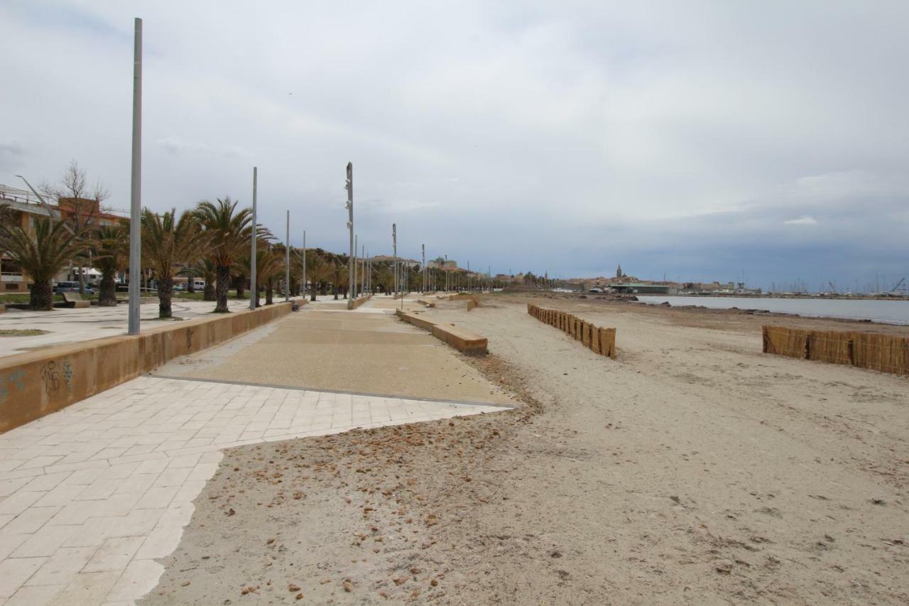 Family Apartment On The Beach Alghero Buitenkant foto